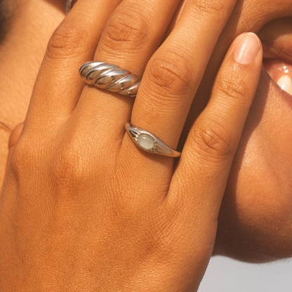 Oasis Ring